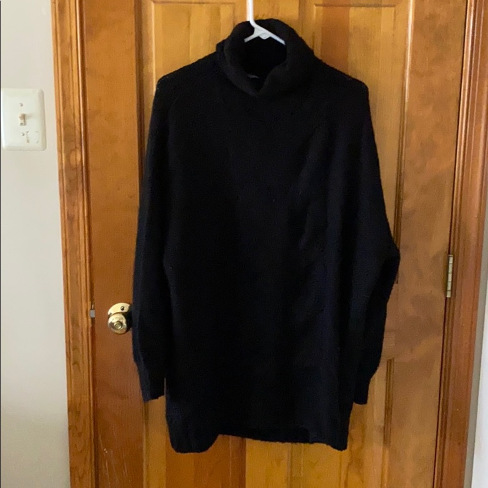 Black aerie oversized sweater